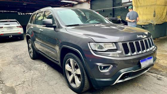 JEEP GRAND CHEROKEE 3.0 LIMITED 4X4 V6 24V TURBO DIESEL 4P AUTOMÁTICO